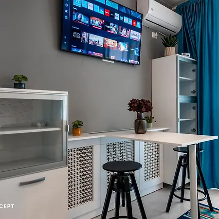 718 Apartment *