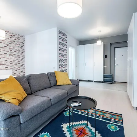 718 Apartment