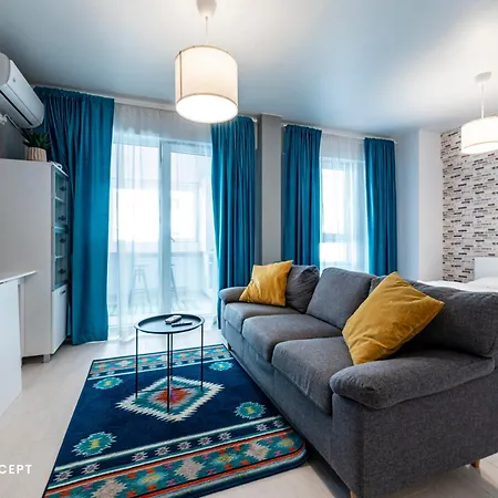 Apartment 718