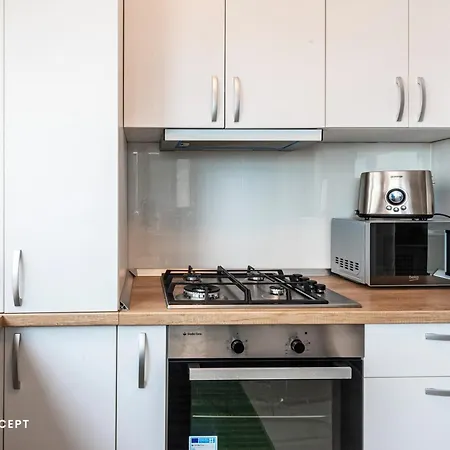 Apartment 718